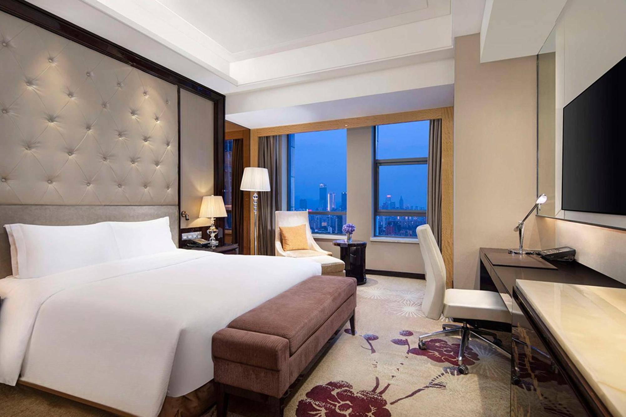 Готель Hilton Nanjing Нанкін Екстер'єр фото