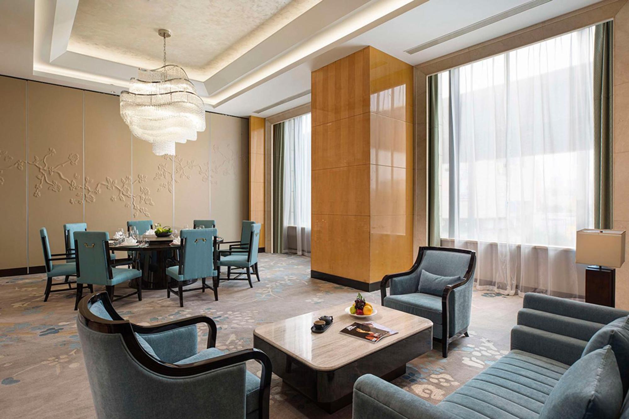 Готель Hilton Nanjing Нанкін Екстер'єр фото